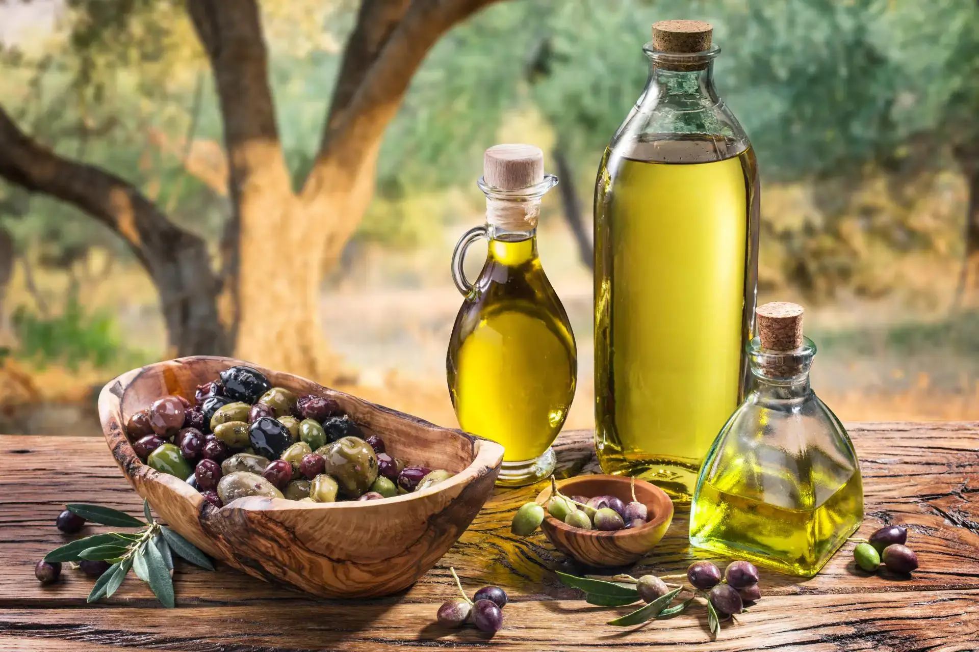 olive-oil-tasting-different-varieties©iStock.jpg
